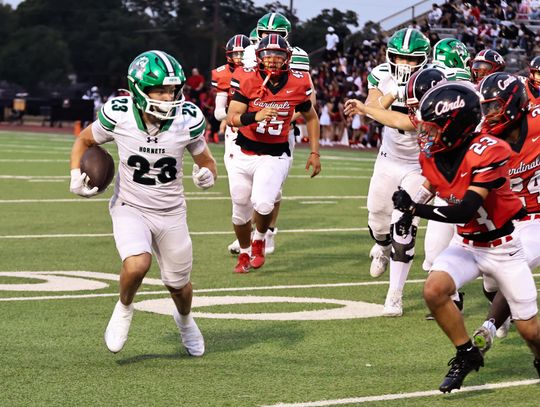 Air Raid takes flight in Azle’s 49-41 win over MacArthur