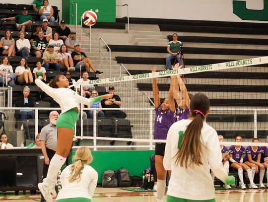 Azle battles Granbury ahead of Orlando trip