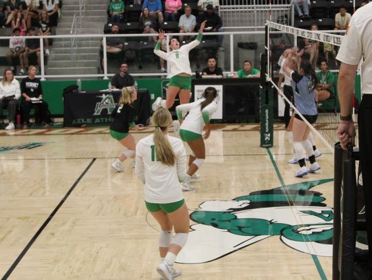Azle takes opening set before Centennial rallies