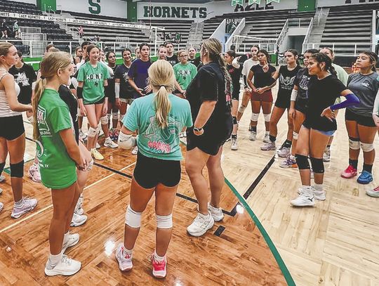 Azle volleyball prepares for 2025 season with camps, high hopes