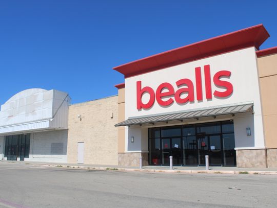 Bealls closes doors after Azle officials declare building unsafe