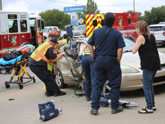 Boyd Road accident injures 1