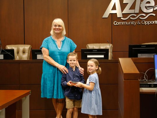 Council members take oaths of office