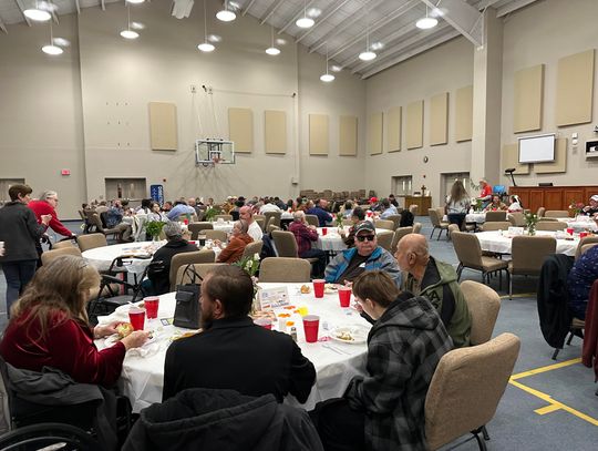 First Methodist Church hosts free Thanksgiving dinner