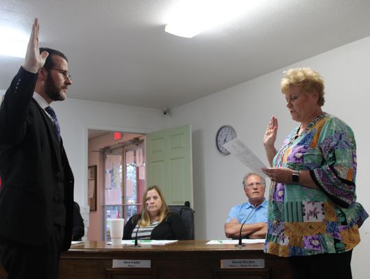 Holt takes oath as ‘Bay municipal judge