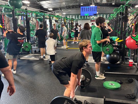 Hornet Elite finishes strong first week of summer training