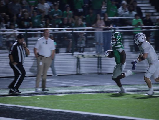 Hornets defeat Pirates in homecoming showdown