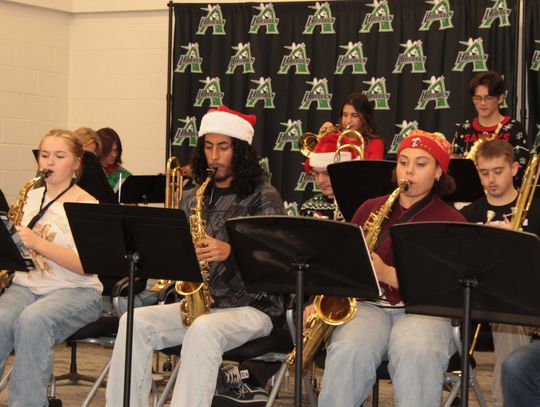 ISD hosts second annual Holiday Open House