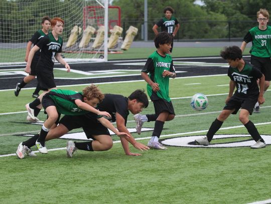 Junior high rivals take center stage at Hornet Stadium