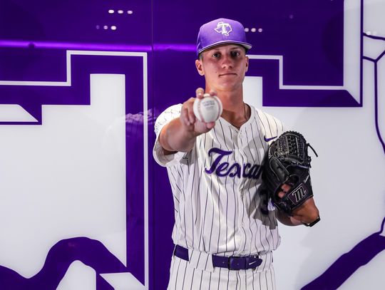 May signs with Tarleton after JUCO World Series run