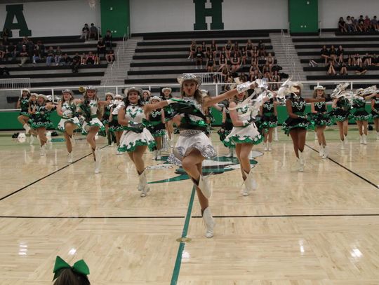 Meet the Hornets fires up Azle crowd