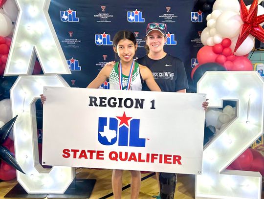 Neri qualifies for state, Azle cross-country finishes strong at regionals