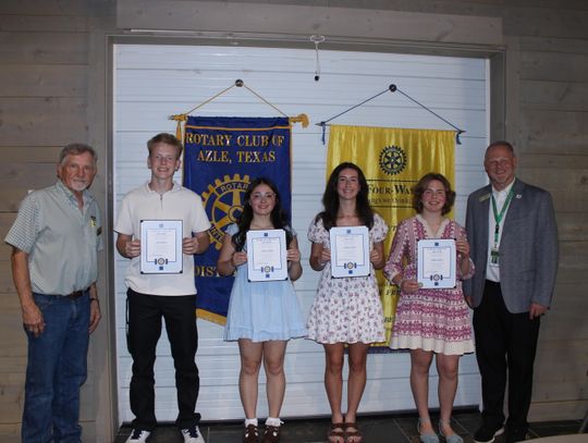 Rotary recognizes four AHS seniors