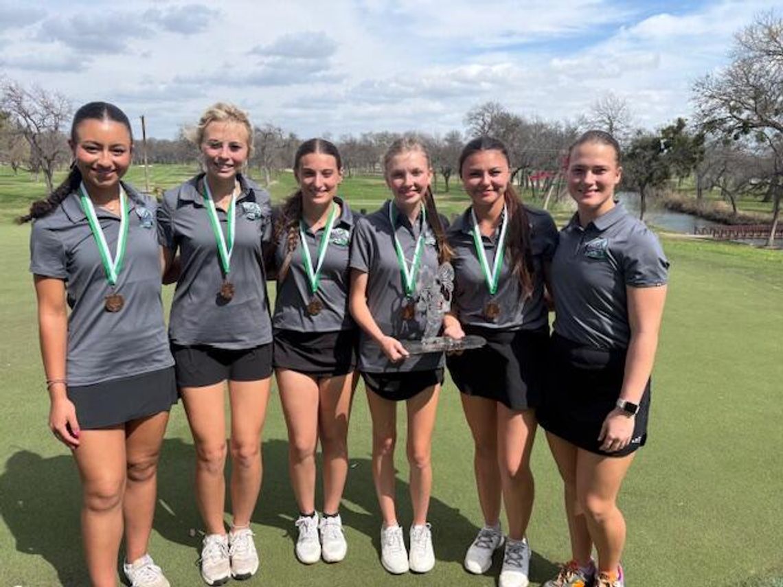 Azle golf teams compete at Buzzy Invitational