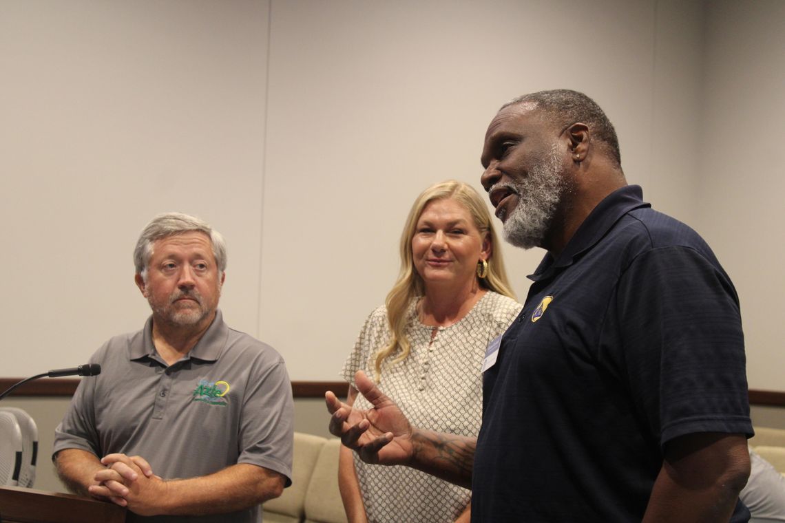 City to take over Senior Activity Center management Oct. 1 City to take over Senior Activity Center management Oct. 1