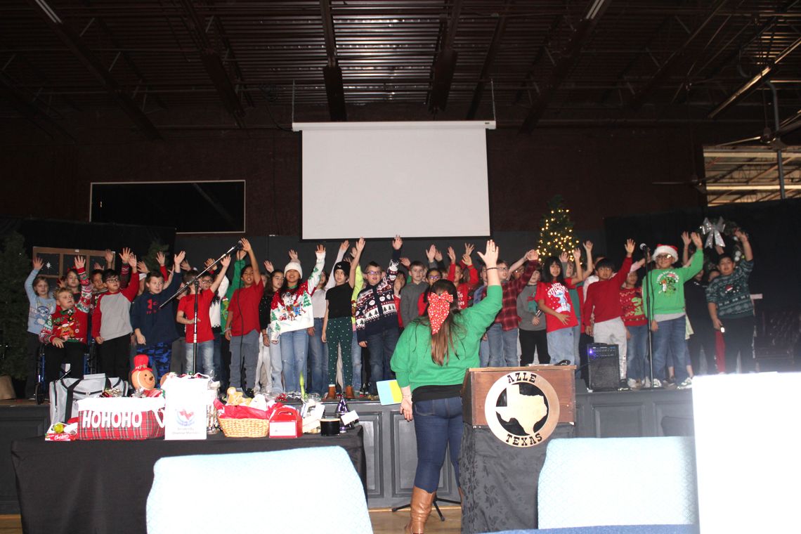 Cross Timbers choir brings cheer to chamber crowd Cross Timbers choir brings cheer to chamber crowd