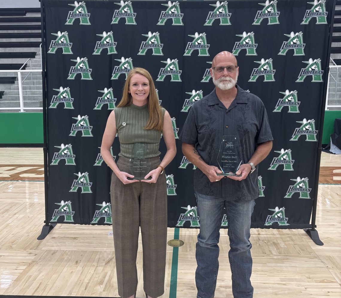 Hall, Scott inducted into Azle Athletic Hall of Fame Hall, Scott inducted into Azle Athletic Hall of Fame