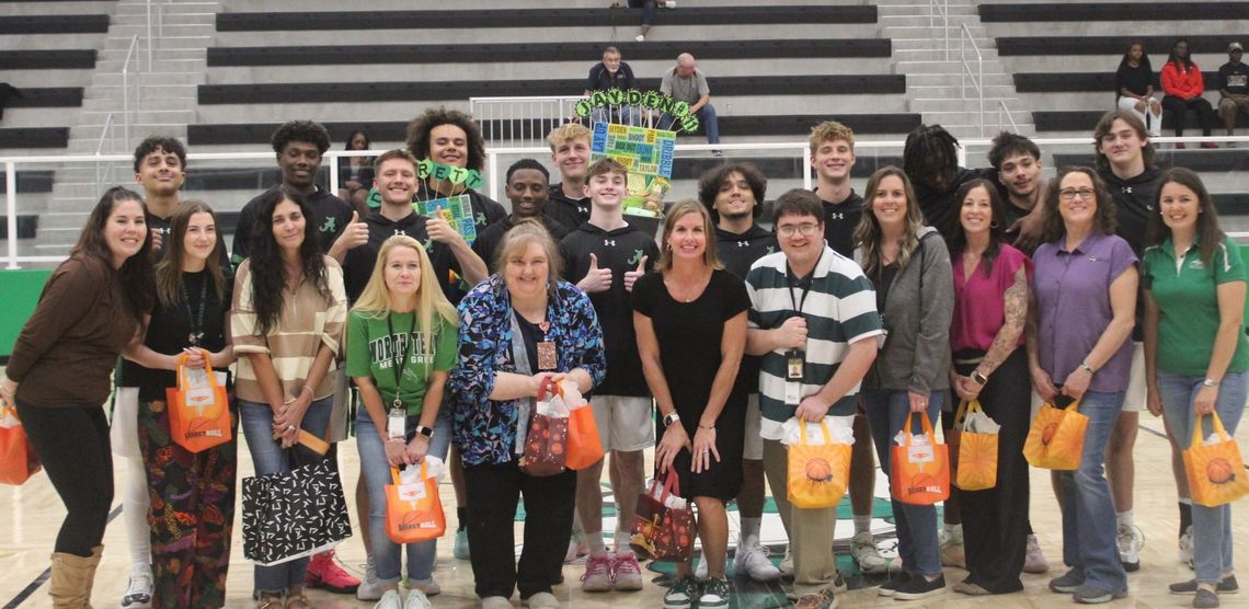 Hornet boys’ basketball opens season with two tight finishes