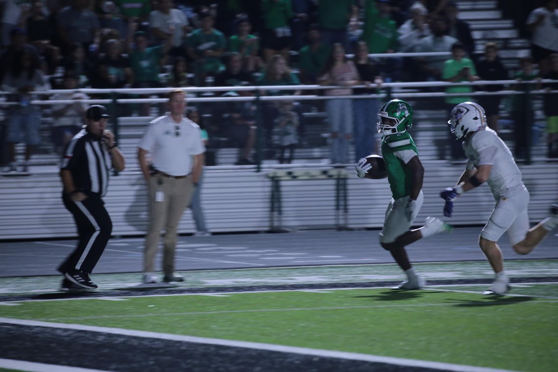 Hornets defeat Pirates in homecoming showdown