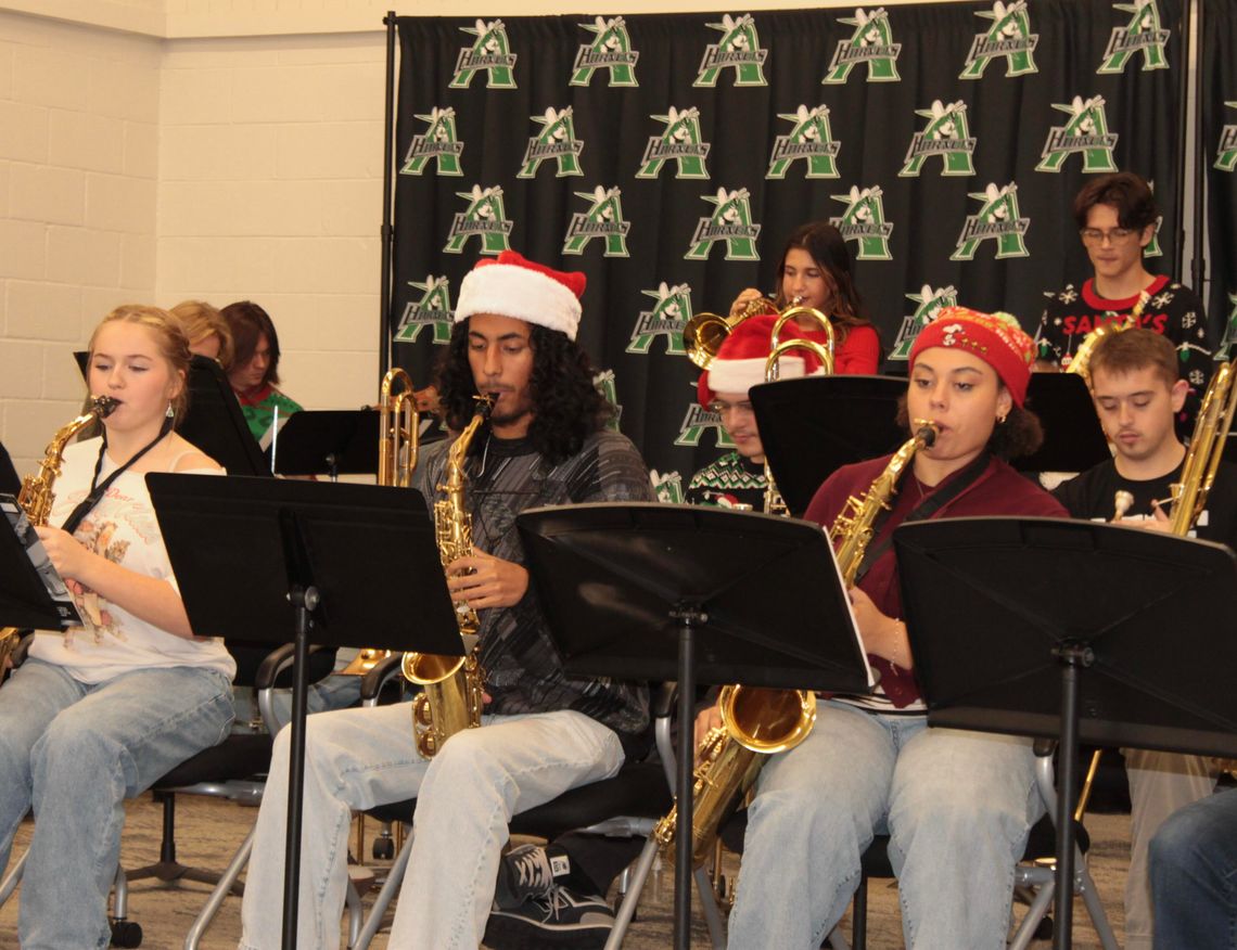 ISD hosts second annual Holiday Open House