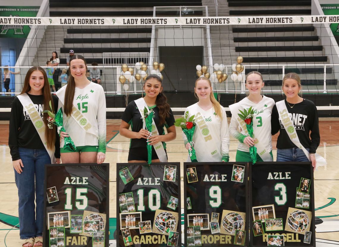 Lady Hornets celebrate seniors with win Lady Hornets celebrate seniors with win