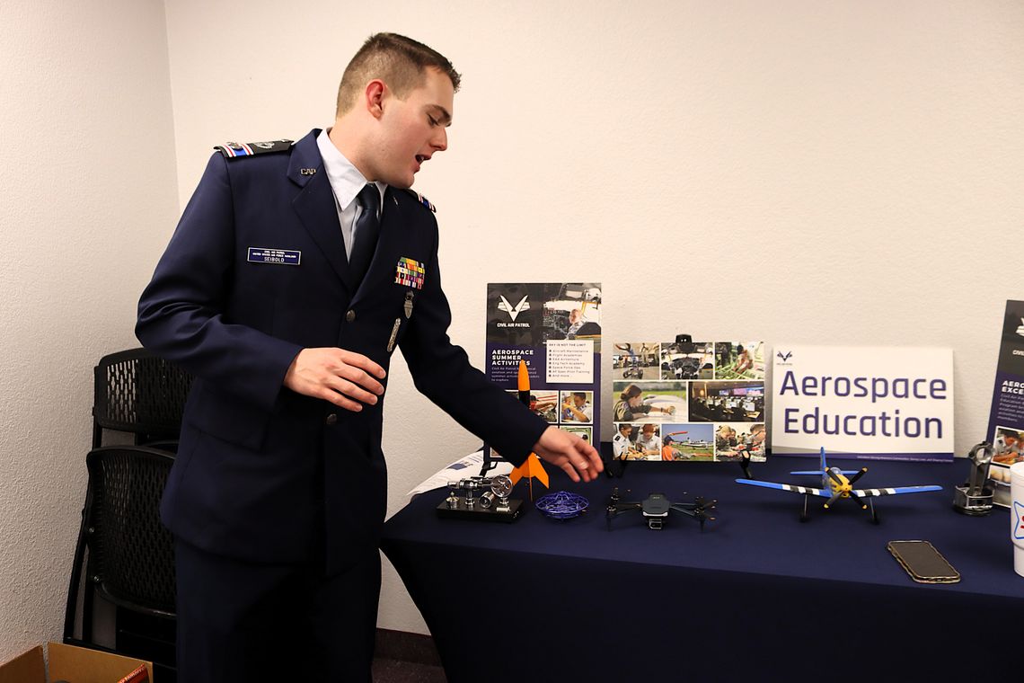 Launching next generation of leaders Launching next generation of leaders