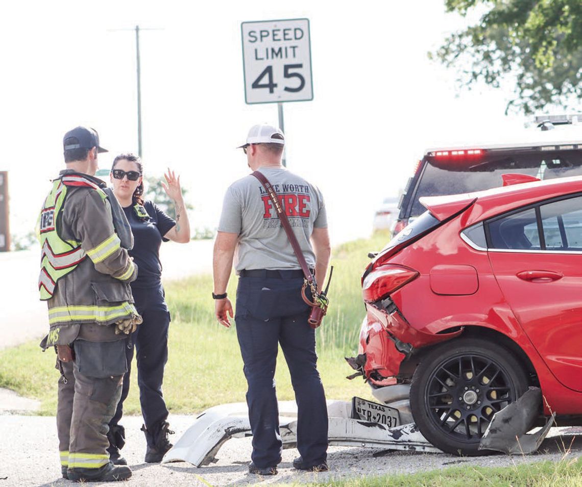 One injured in accident on Confederate Park Road