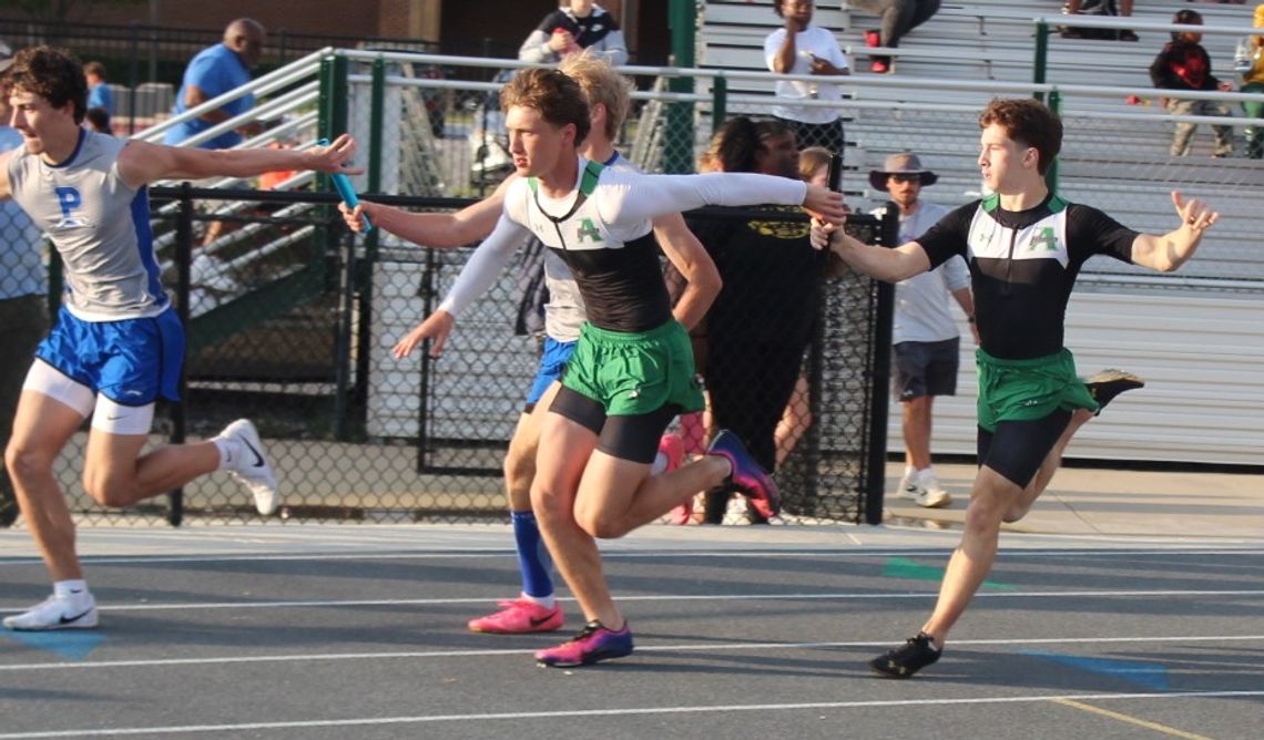 Strong performances highlight Donnie Ostermann Hornet Relays